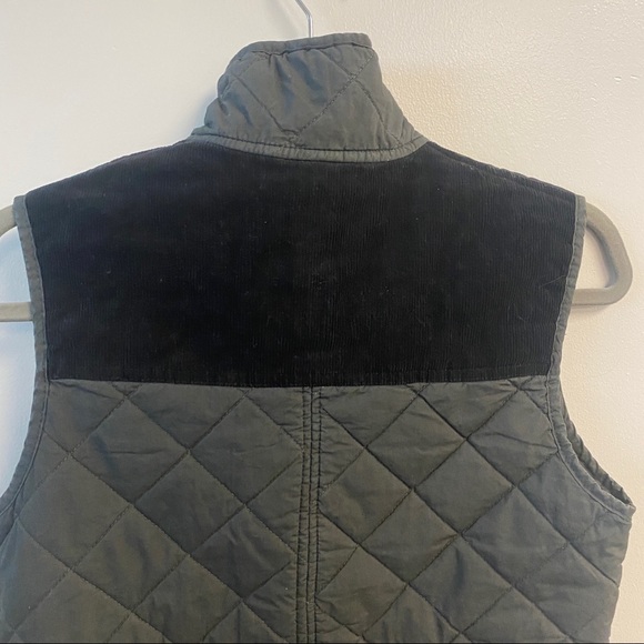 ASOS quilted olive green vest with flannel pocket size XXS - Picture 7 of 13